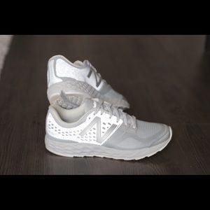 NEW BALANCE special edition